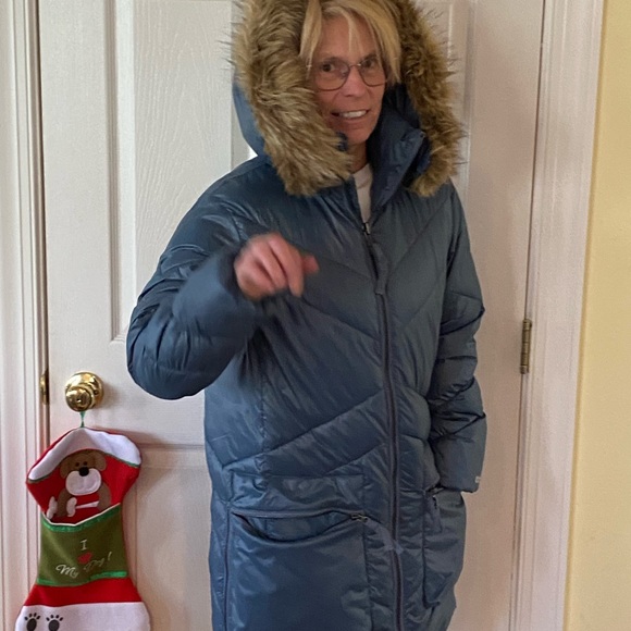 Odd Molly Karlee Puffer coat with hood from Sundance Catalog .Brand new - Picture 7 of 7